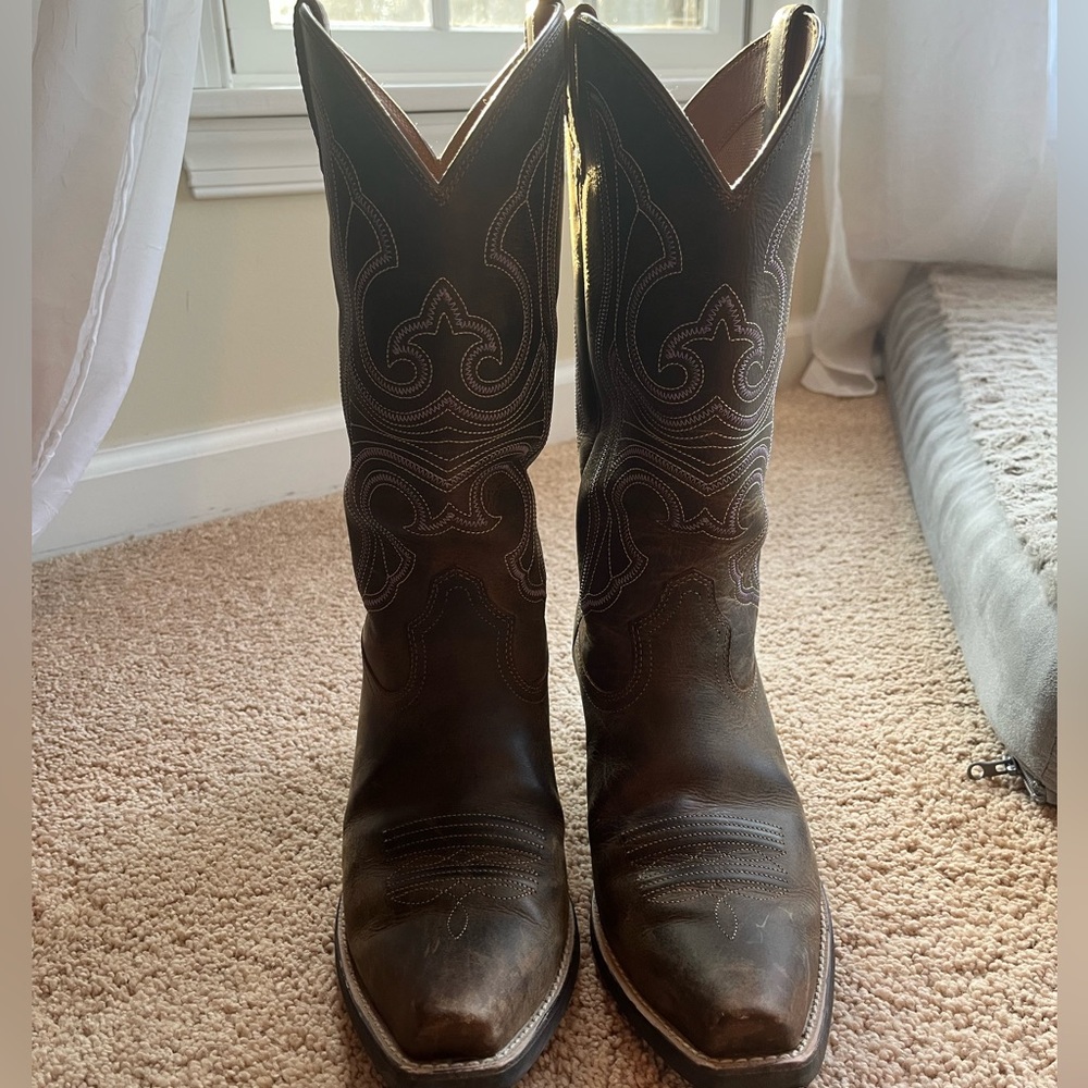 Ariat Women’s Western Cowboy Boots